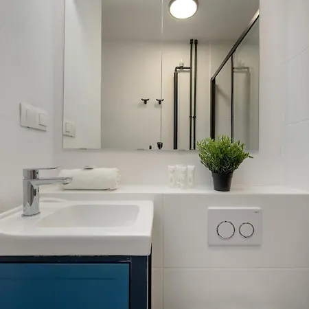 New Close To The Market Square By Renters Wrocław