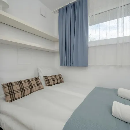 Appartement New Close To The Market Square By Renters *